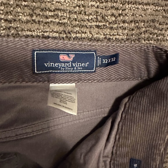 Vineyard vines, corduroyed pants 32/32 - Picture 3 of 3